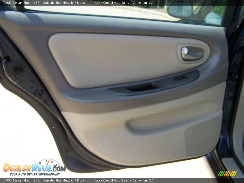 2002 Nissan Maxima SE Majestic Blue Metallic / Blond Photo #27