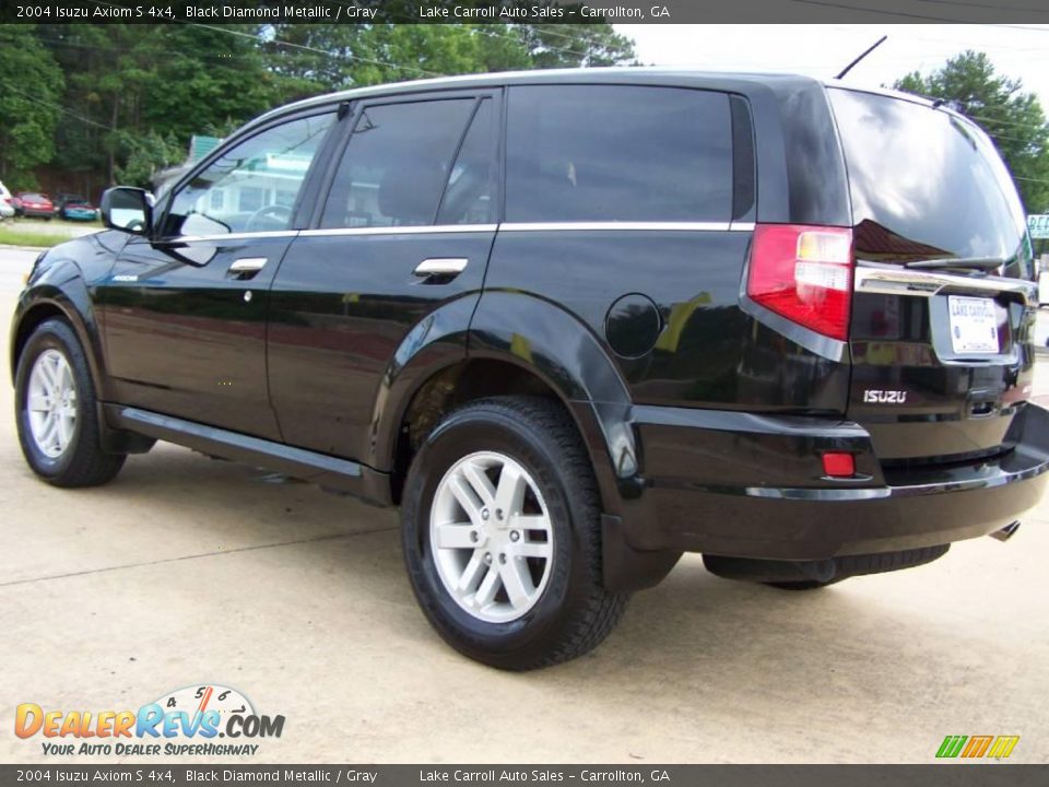 2004 Isuzu Axiom S 4x4 Black Diamond Metallic / Gray Photo #10