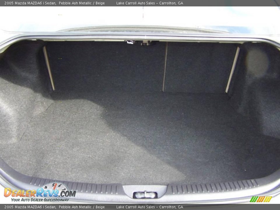 2005 Mazda MAZDA6 i Sedan Pebble Ash Metallic / Beige Photo #18