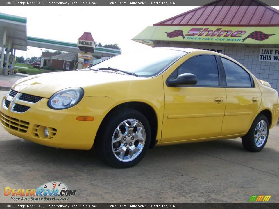 2003 Dodge Neon SXT Solar Yellow / Dark Slate Gray Photo #11