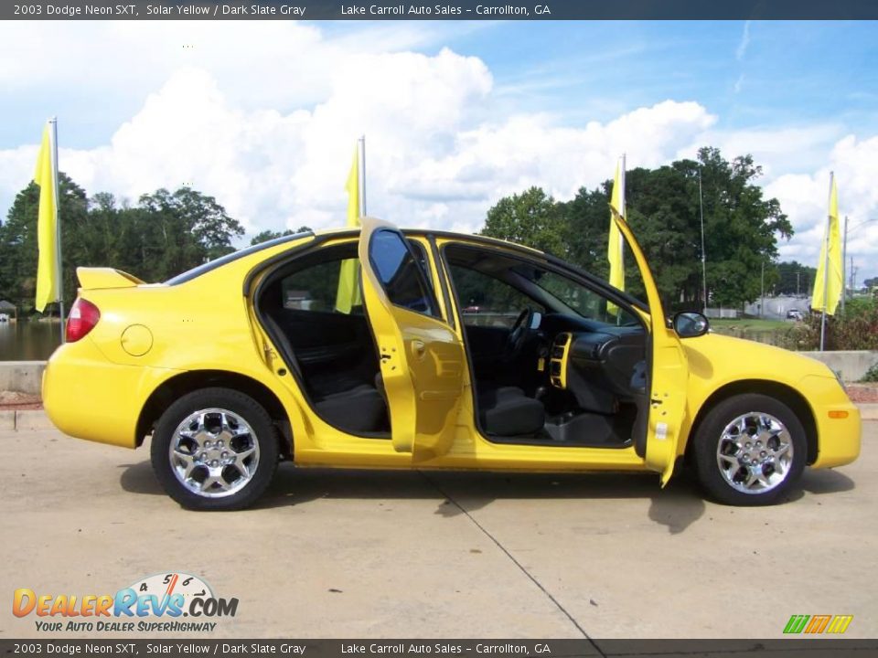 2003 Dodge Neon SXT Solar Yellow / Dark Slate Gray Photo #15