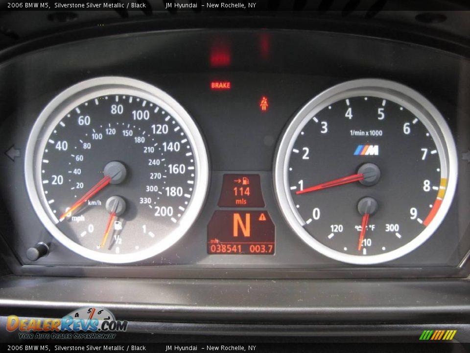 2006 BMW M5 Silverstone Silver Metallic / Black Photo #25