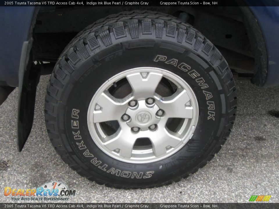 2005 Toyota Tacoma V6 TRD Access Cab 4x4 Indigo Ink Blue Pearl / Graphite Gray Photo #5