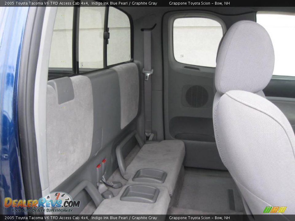 2005 Toyota Tacoma V6 TRD Access Cab 4x4 Indigo Ink Blue Pearl / Graphite Gray Photo #6