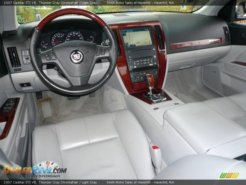 2007 Cadillac STS V8 Thunder Gray ChromaFlair / Light Gray Photo #8