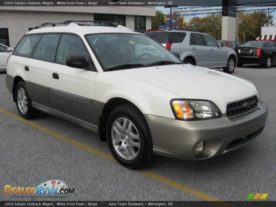 2004 Subaru Outback Wagon White Frost Pearl / Beige Photo #1