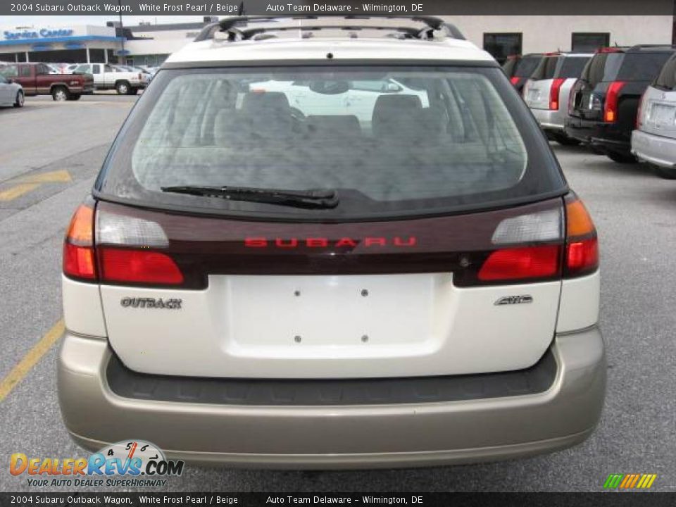 2004 Subaru Outback Wagon White Frost Pearl / Beige Photo #6