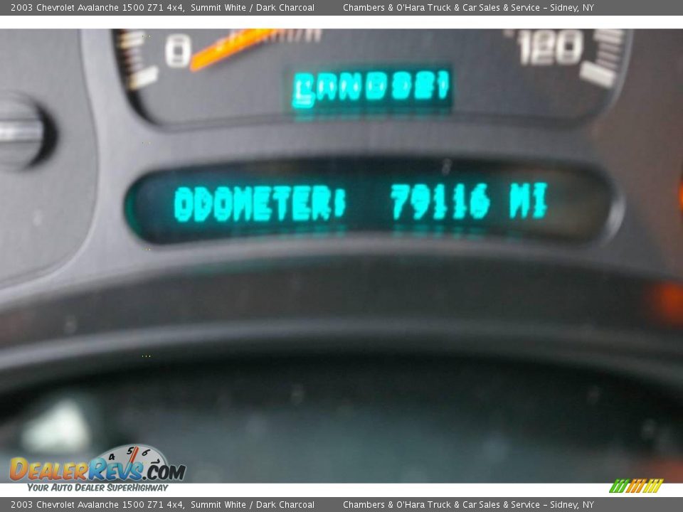 2003 Chevrolet Avalanche 1500 Z71 4x4 Summit White / Dark Charcoal Photo #5