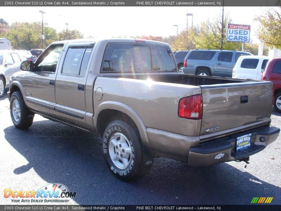 2003 Chevrolet S10 LS Crew Cab 4x4 Sandalwood Metallic / Graphite Photo #5