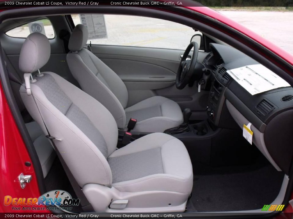 2009 Chevrolet Cobalt LS Coupe Victory Red / Gray Photo #10