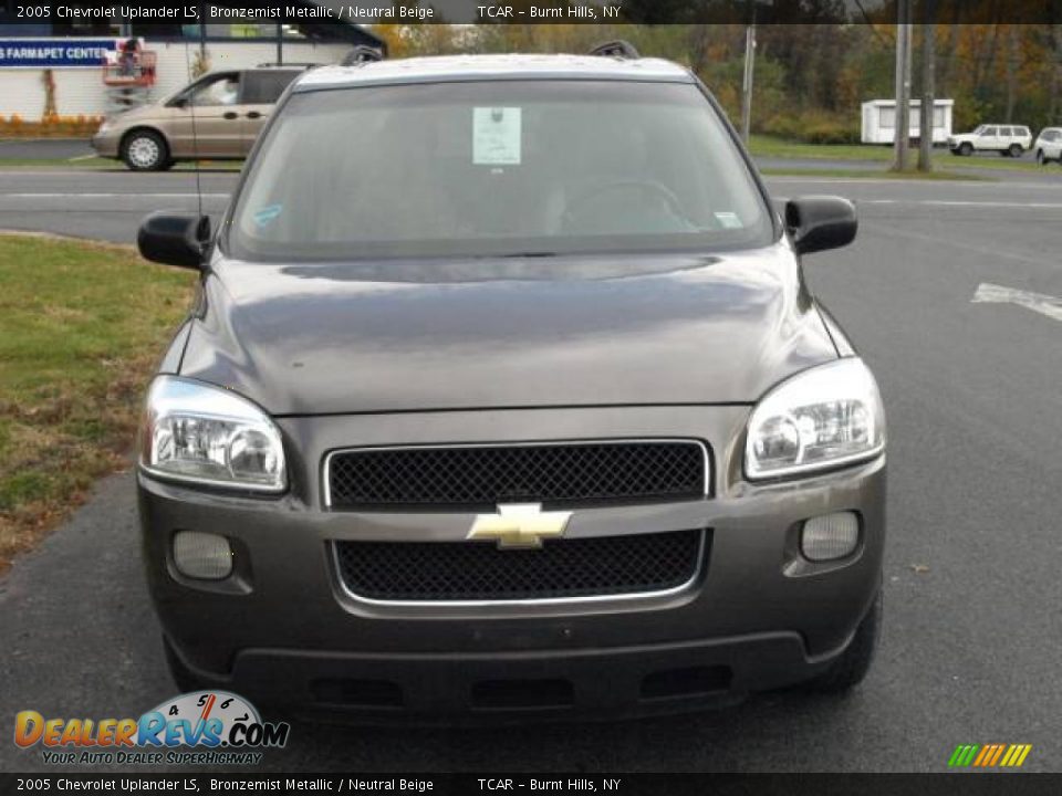 2005 Chevrolet Uplander LS Bronzemist Metallic / Neutral Beige Photo #3