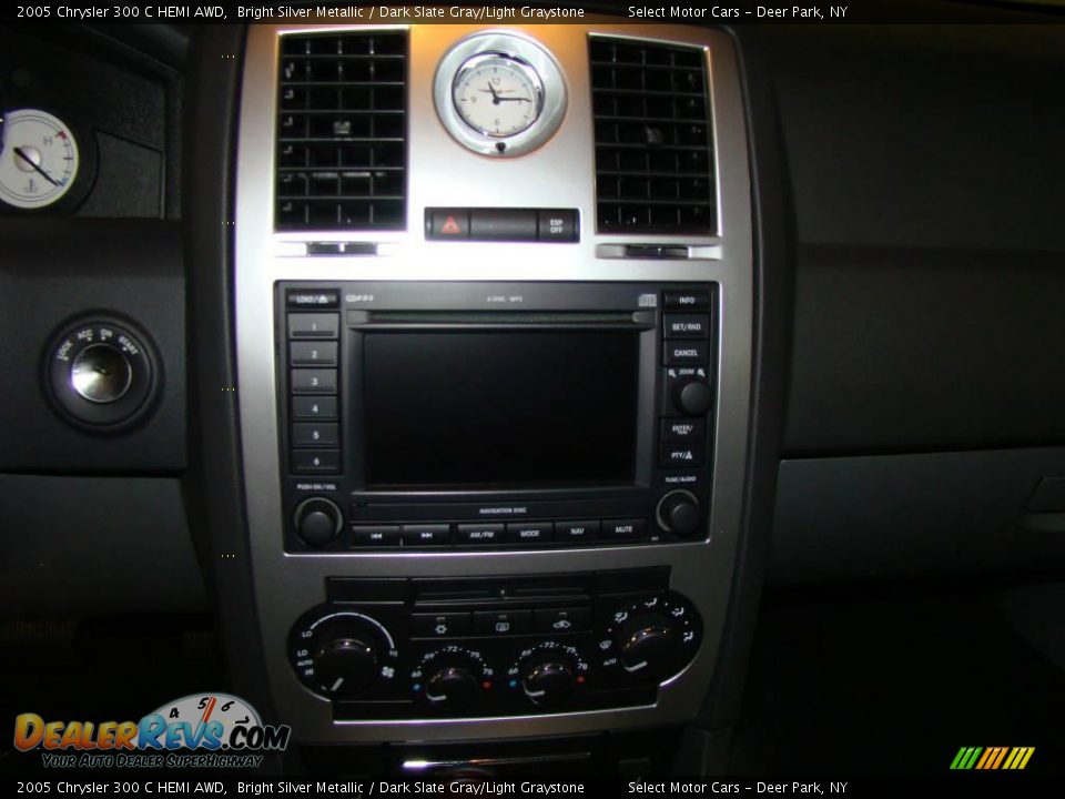 2005 Chrysler 300 C HEMI AWD Bright Silver Metallic / Dark Slate Gray/Light Graystone Photo #9
