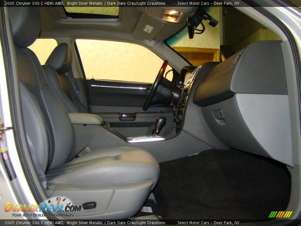 2005 Chrysler 300 C HEMI AWD Bright Silver Metallic / Dark Slate Gray/Light Graystone Photo #12