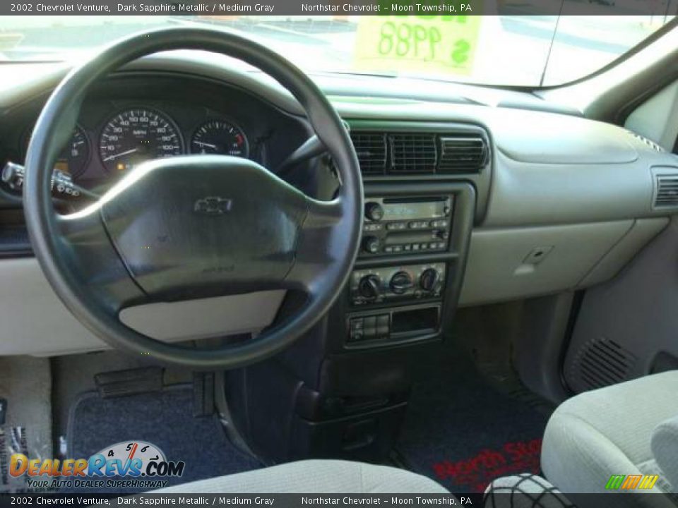 2002 Chevrolet Venture Dark Sapphire Metallic / Medium Gray Photo #13