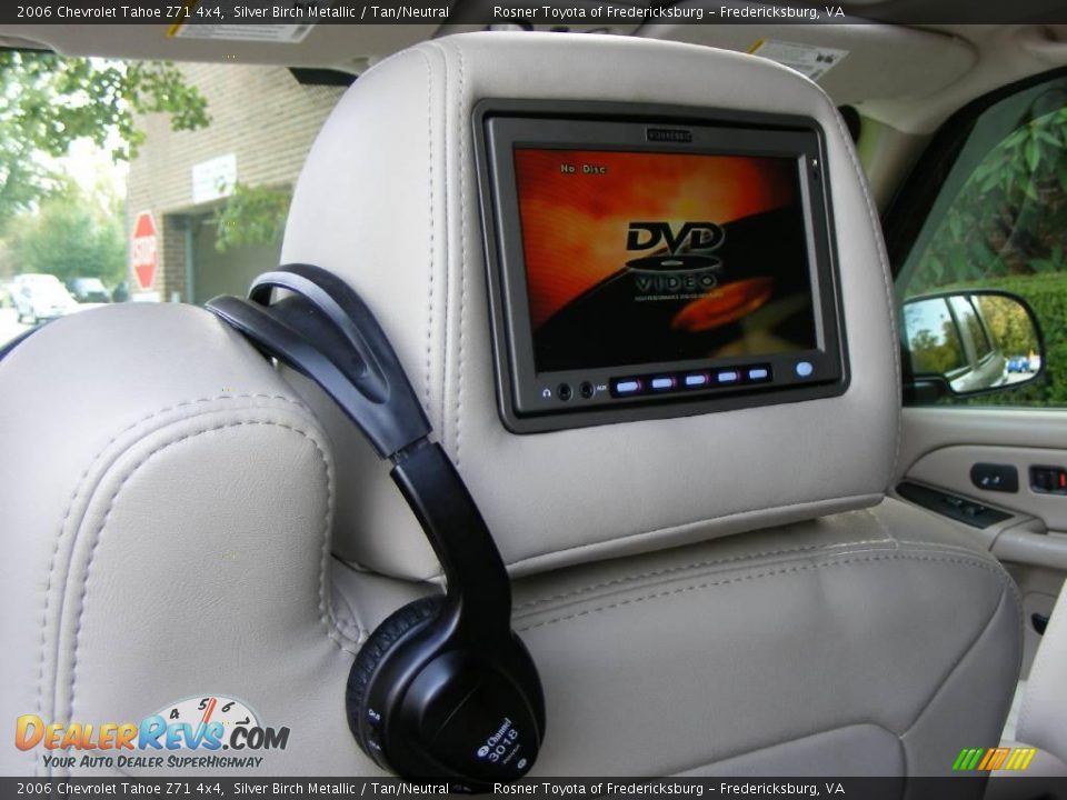2006 Chevrolet Tahoe Z71 4x4 Silver Birch Metallic / Tan/Neutral Photo #34