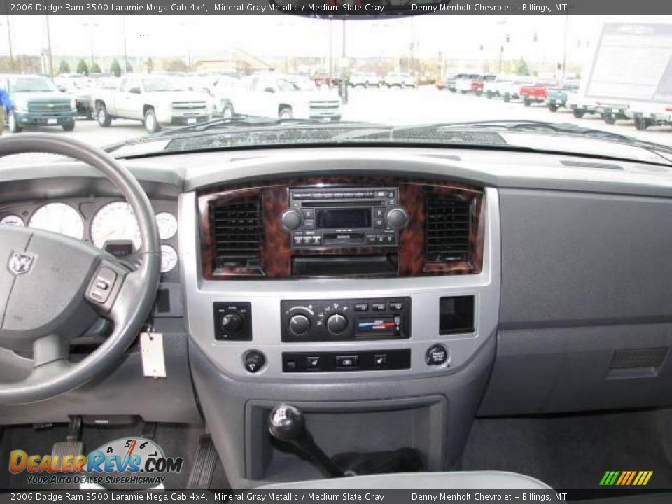 2006 Dodge Ram 3500 Laramie Mega Cab 4x4 Mineral Gray Metallic / Medium Slate Gray Photo #16
