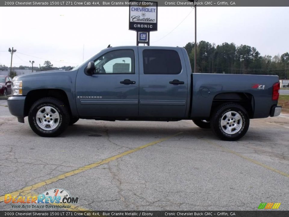 2009 Chevrolet Silverado 1500 LT Z71 Crew Cab 4x4 Blue Granite Metallic / Ebony Photo #1