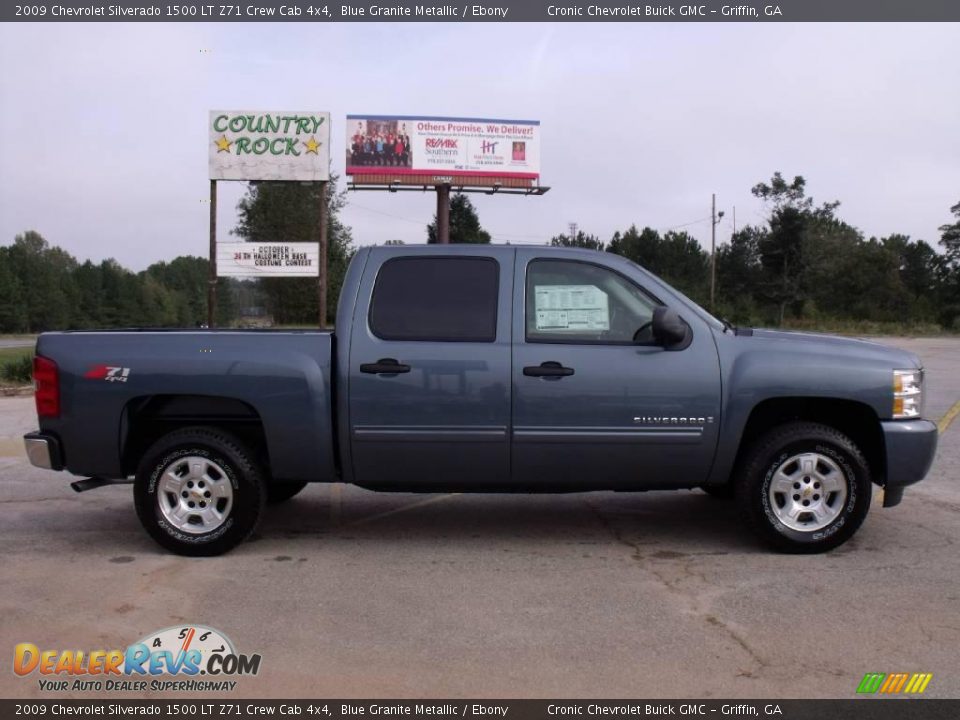 2009 Chevrolet Silverado 1500 LT Z71 Crew Cab 4x4 Blue Granite Metallic / Ebony Photo #5