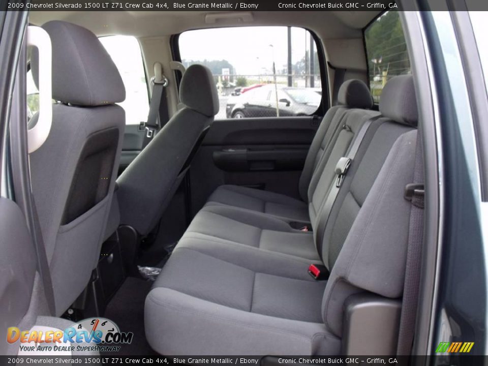 2009 Chevrolet Silverado 1500 LT Z71 Crew Cab 4x4 Blue Granite Metallic / Ebony Photo #12