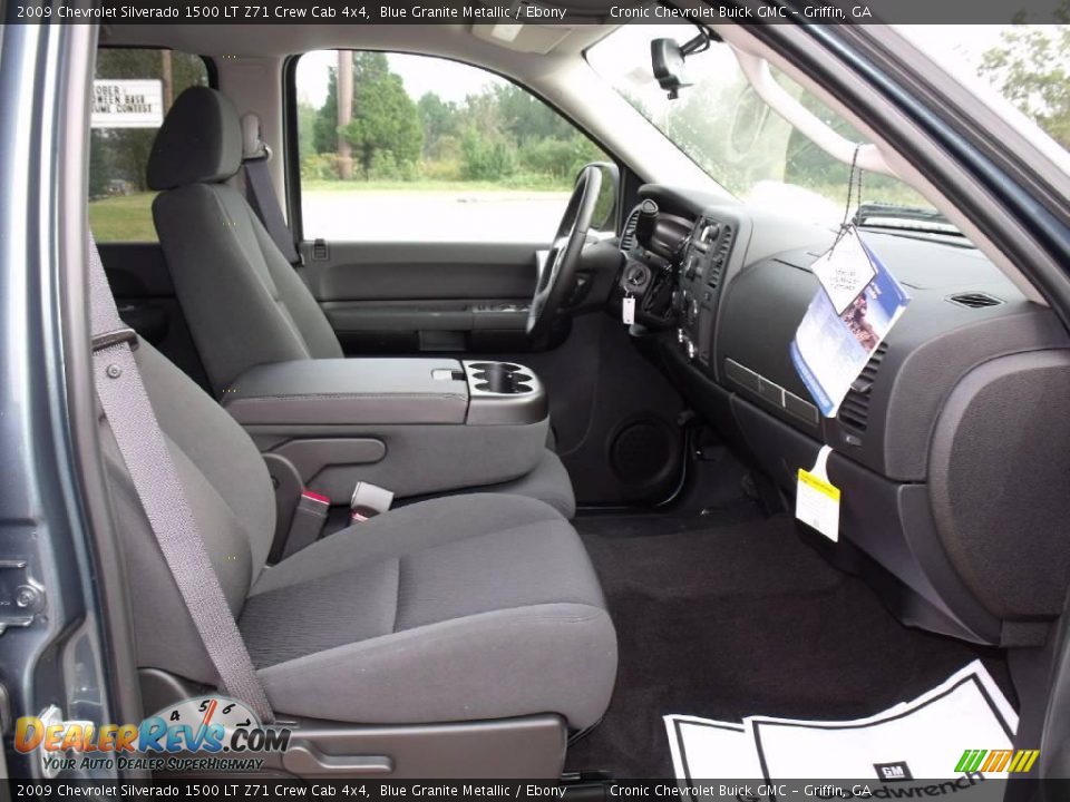 2009 Chevrolet Silverado 1500 LT Z71 Crew Cab 4x4 Blue Granite Metallic / Ebony Photo #14