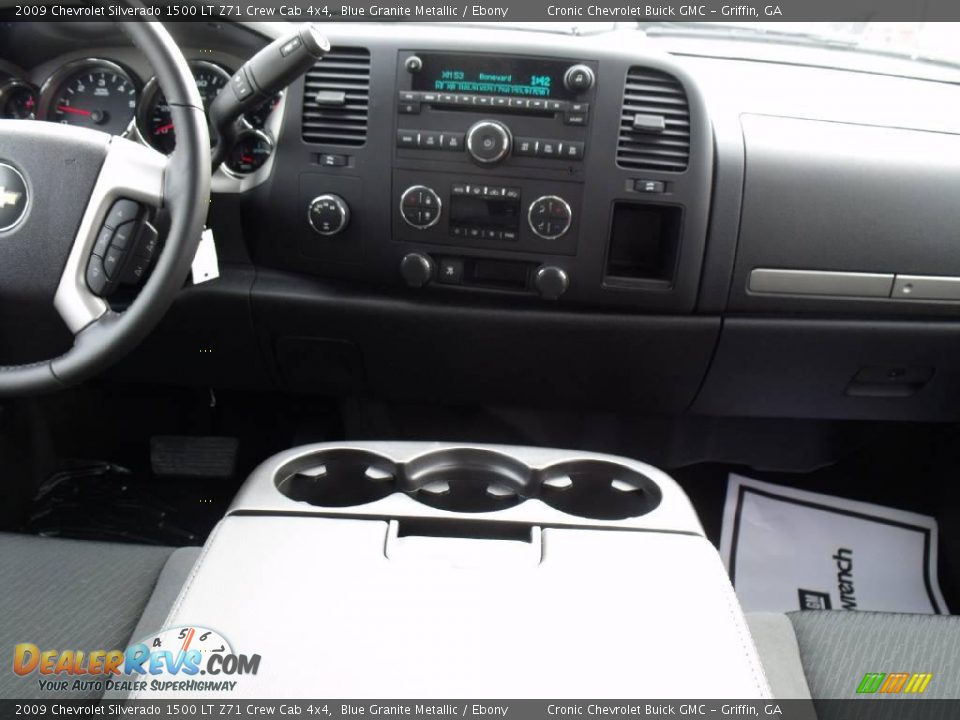 2009 Chevrolet Silverado 1500 LT Z71 Crew Cab 4x4 Blue Granite Metallic / Ebony Photo #15