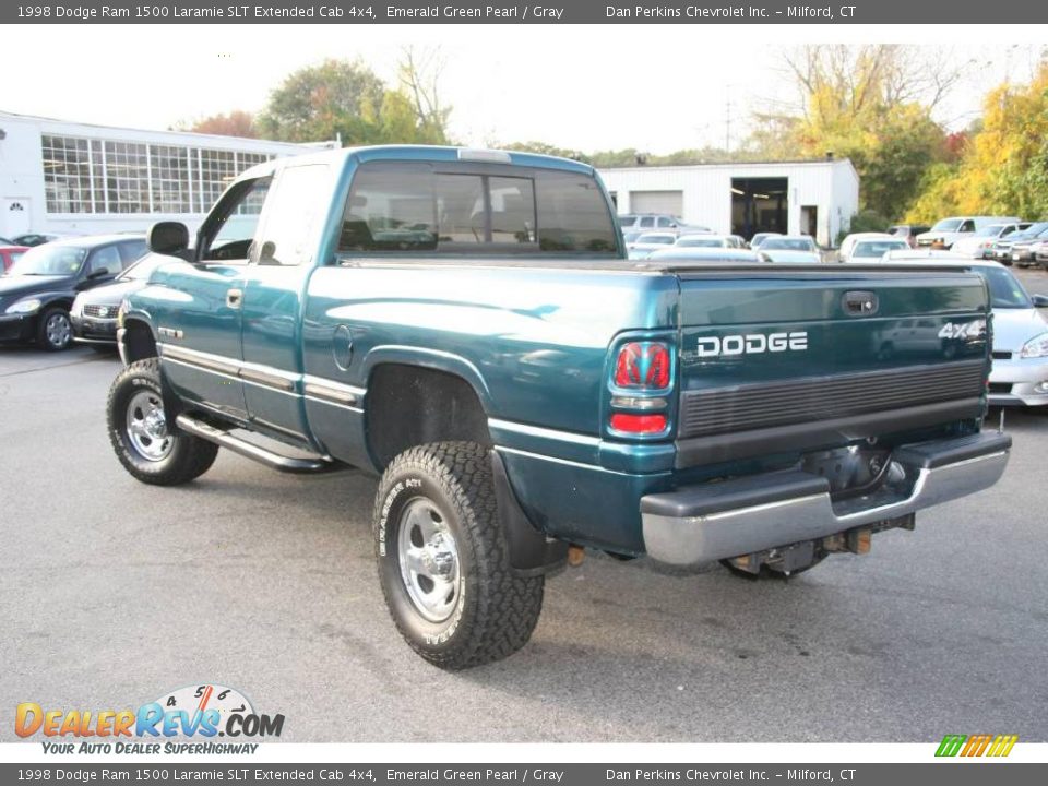 1998 Dodge Ram 1500 Laramie SLT Extended Cab 4x4 Emerald Green Pearl / Gray Photo #7