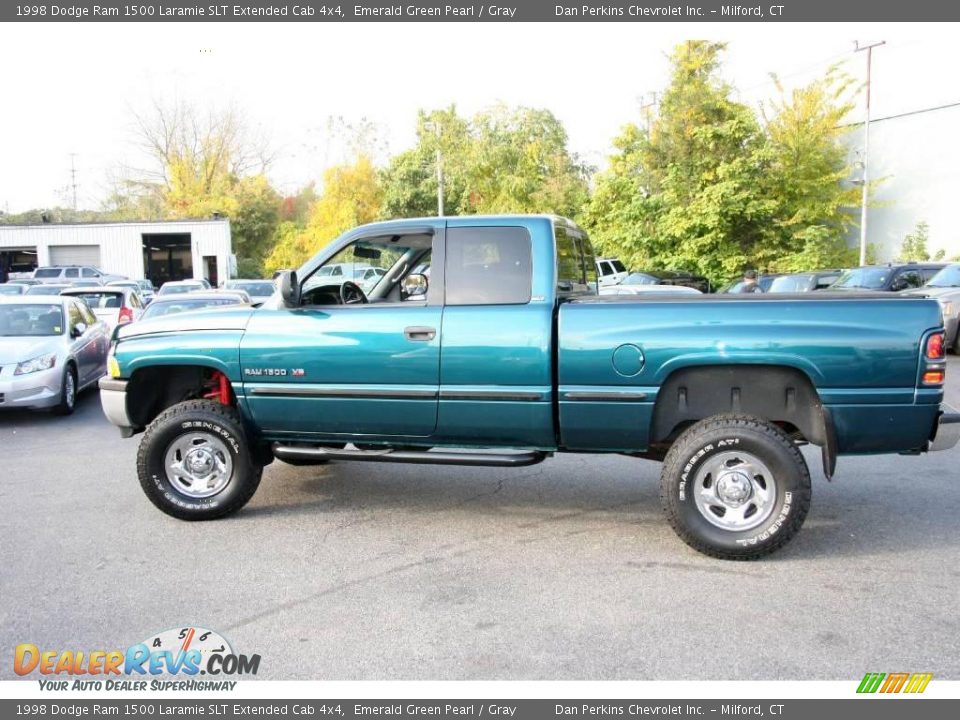 1998 Dodge Ram 1500 Laramie SLT Extended Cab 4x4 Emerald Green Pearl / Gray Photo #8