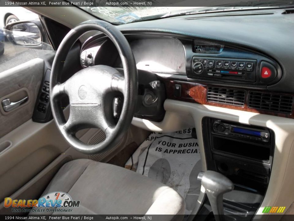 1994 Nissan Altima XE Pewter Blue Pearl / Beige Photo #11