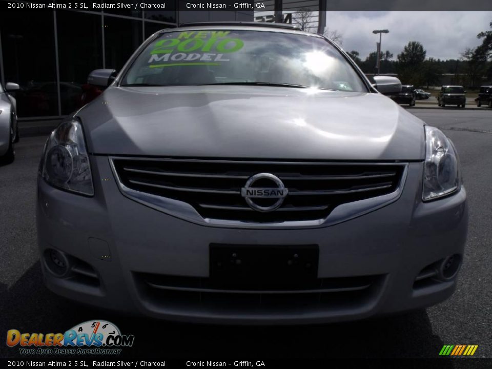 2010 Nissan Altima 2.5 SL Radiant Silver / Charcoal Photo #8
