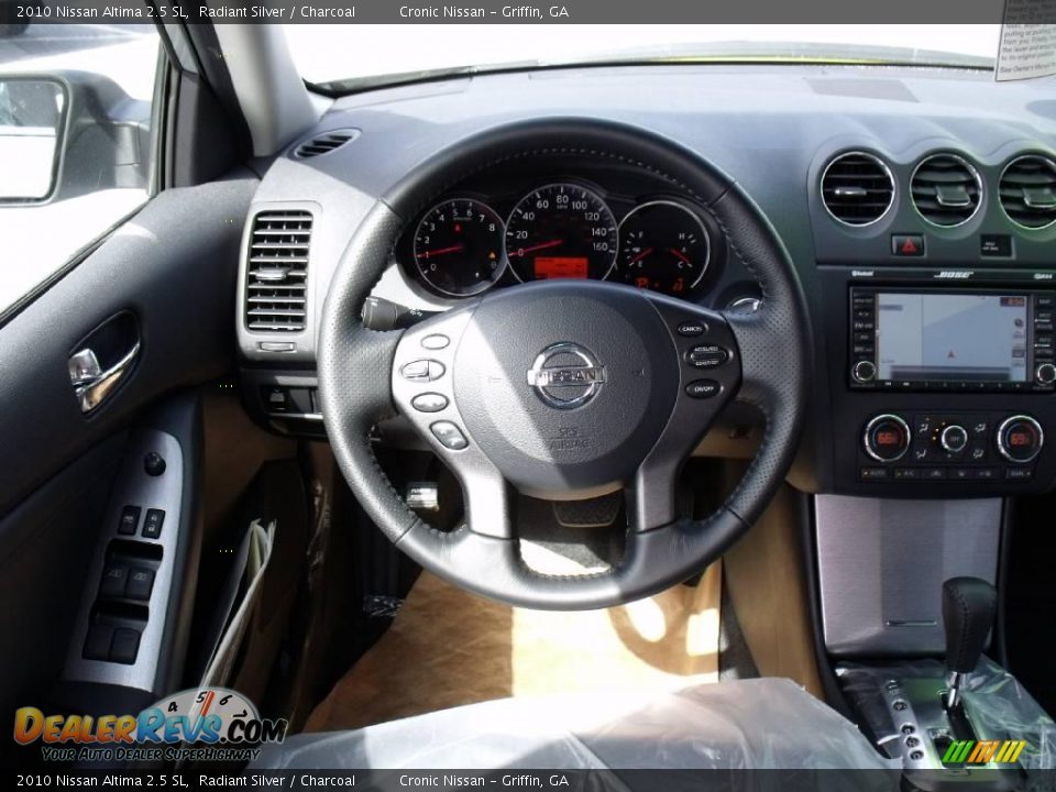 2010 Nissan Altima 2.5 SL Radiant Silver / Charcoal Photo #11