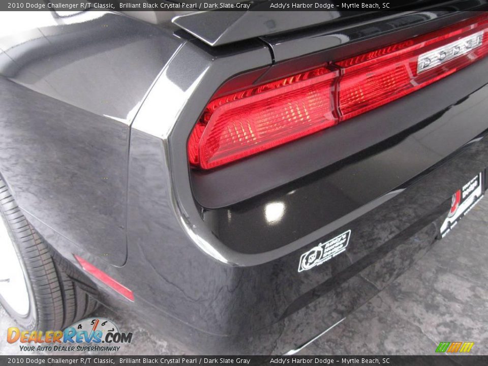 2010 Dodge Challenger R/T Classic Brilliant Black Crystal Pearl / Dark Slate Gray Photo #8
