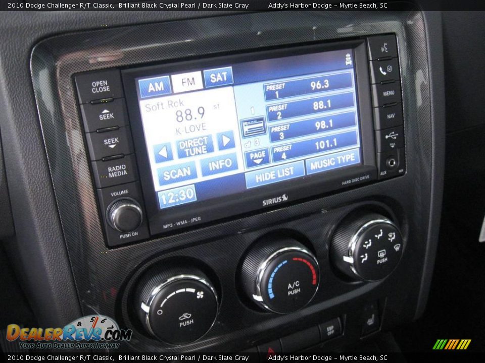 2010 Dodge Challenger R/T Classic Brilliant Black Crystal Pearl / Dark Slate Gray Photo #28
