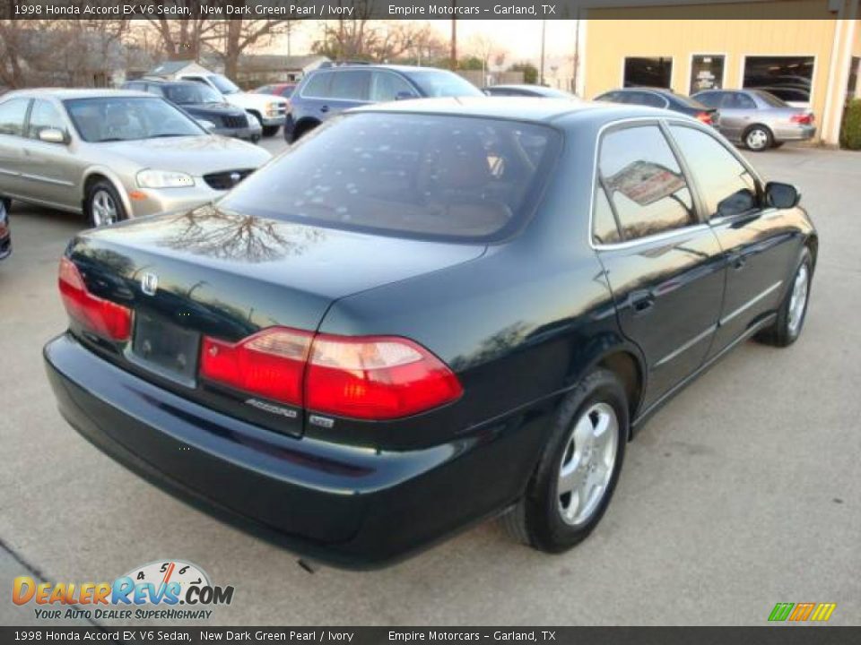 1998 Honda Accord EX V6 Sedan New Dark Green Pearl / Ivory Photo #4