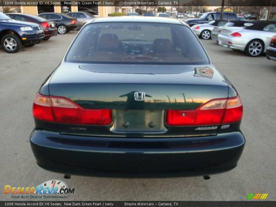 1998 Honda Accord EX V6 Sedan New Dark Green Pearl / Ivory Photo #5