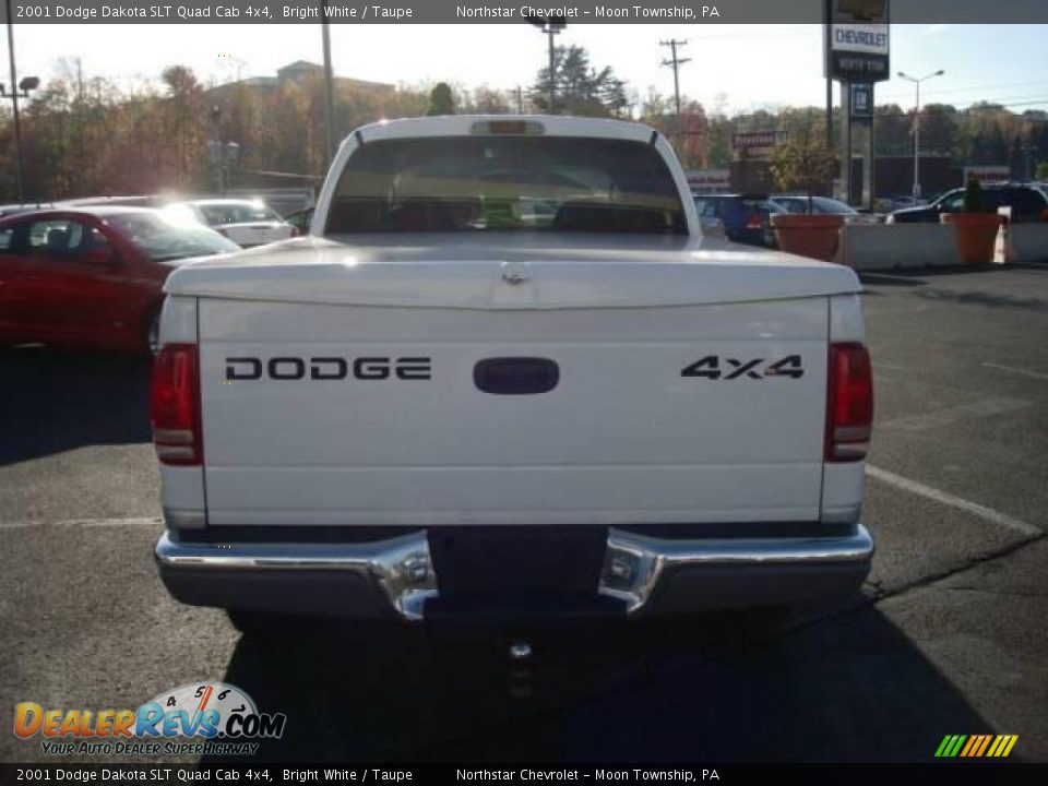 2001 Dodge Dakota SLT Quad Cab 4x4 Bright White / Taupe Photo #4