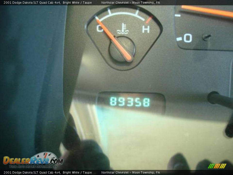 2001 Dodge Dakota SLT Quad Cab 4x4 Bright White / Taupe Photo #20