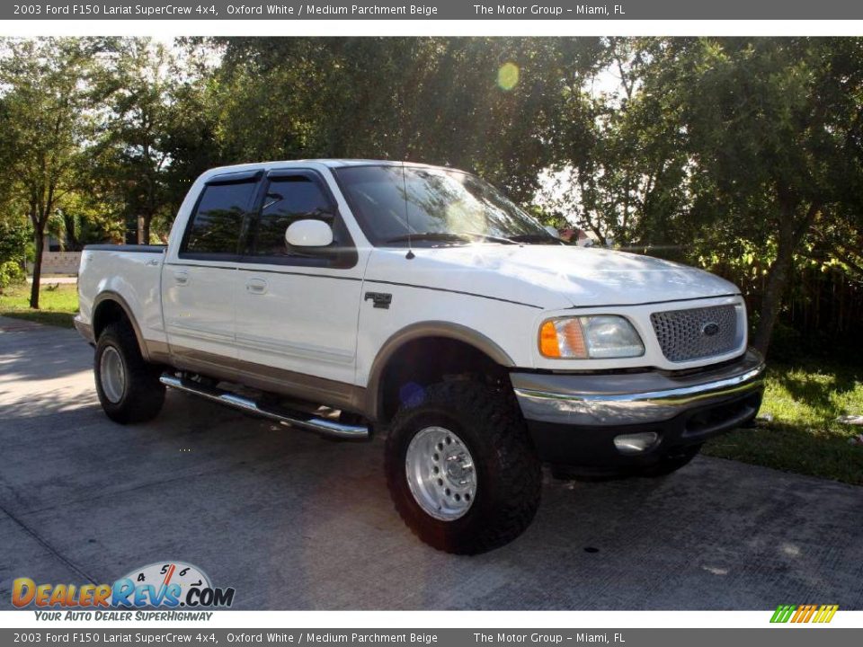 2003 Ford F150 Lariat SuperCrew 4x4 Oxford White / Medium Parchment Beige Photo #13