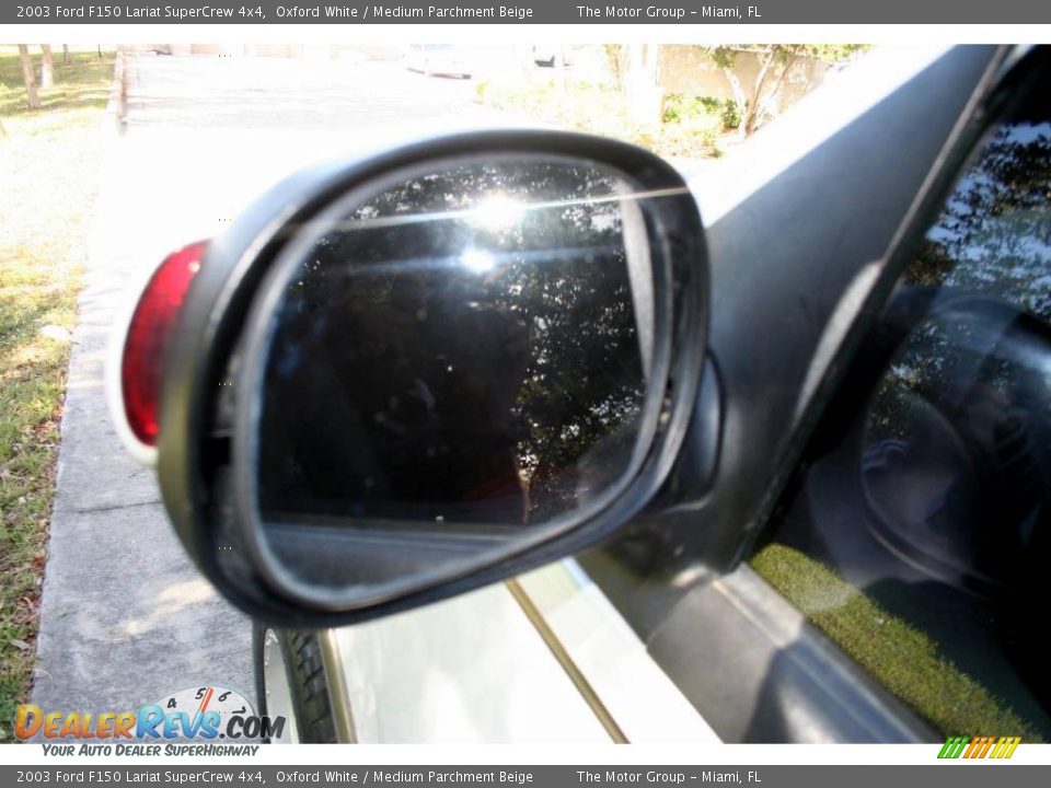 2003 Ford F150 Lariat SuperCrew 4x4 Oxford White / Medium Parchment Beige Photo #19