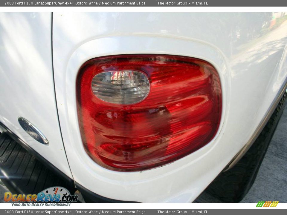 2003 Ford F150 Lariat SuperCrew 4x4 Oxford White / Medium Parchment Beige Photo #34