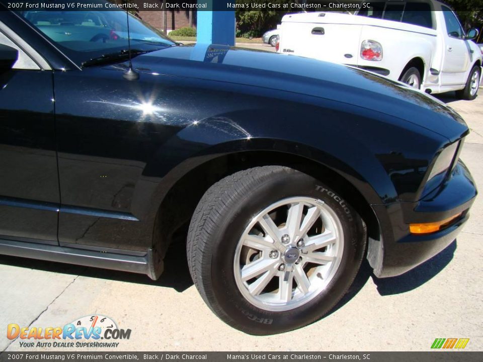 2007 Ford Mustang V6 Premium Convertible Black / Dark Charcoal Photo #19