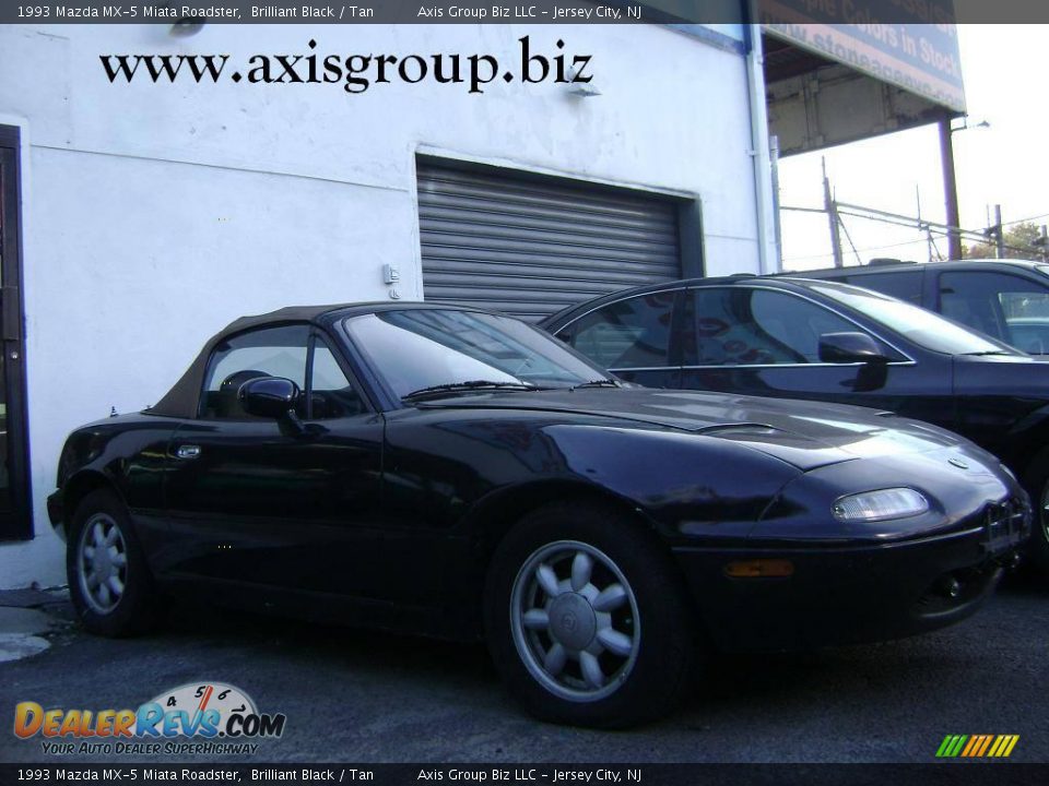 1993 Mazda MX-5 Miata Roadster Brilliant Black / Tan Photo #1