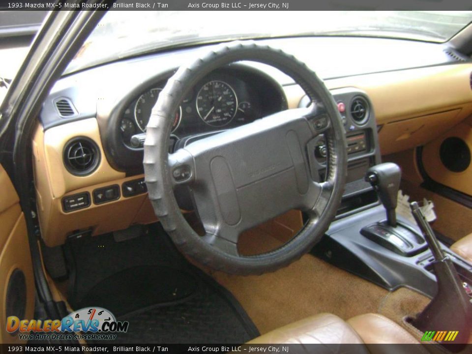 1993 Mazda MX-5 Miata Roadster Brilliant Black / Tan Photo #3
