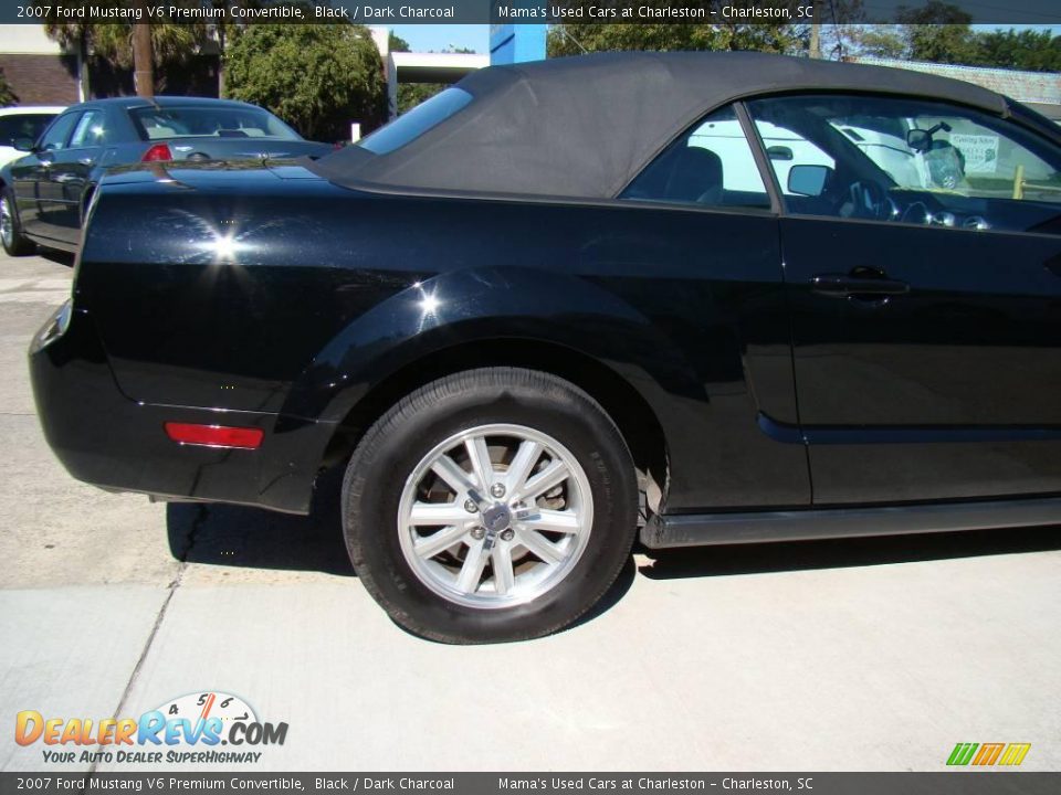 2007 Ford Mustang V6 Premium Convertible Black / Dark Charcoal Photo #22