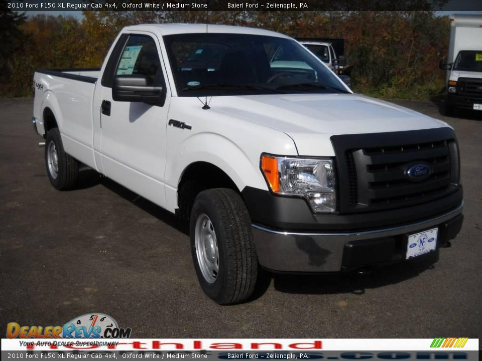 2010 Ford F150 XL Regular Cab 4x4 Oxford White / Medium Stone Photo #4