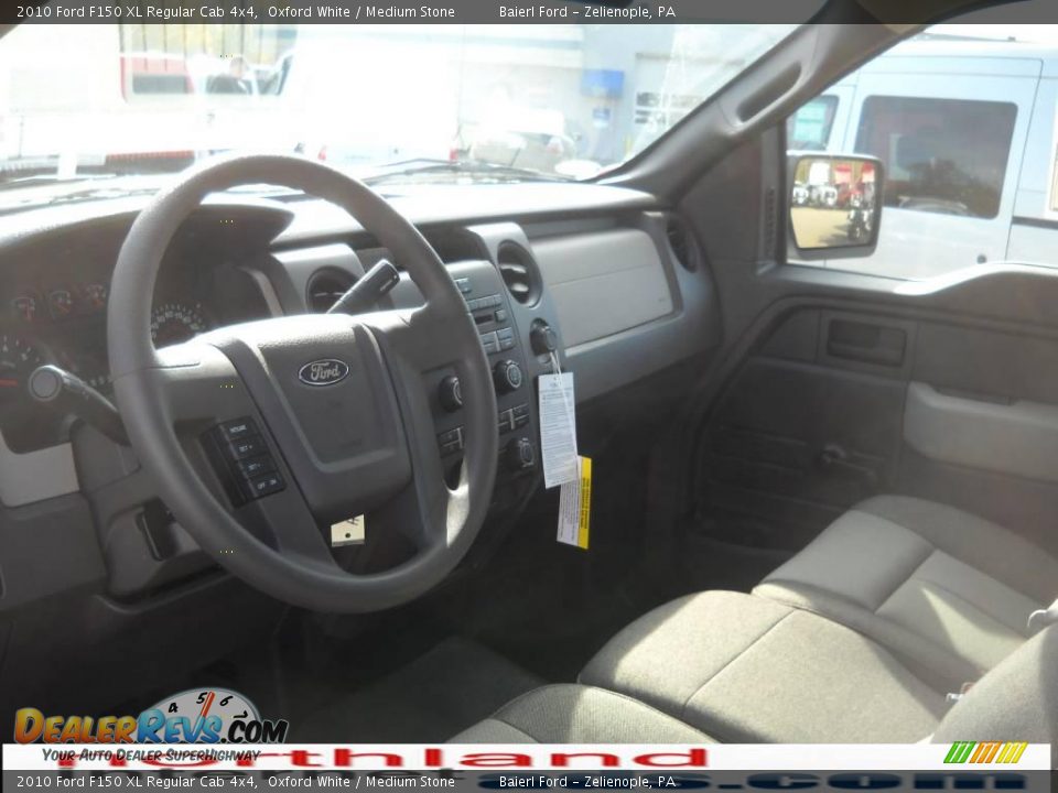 2010 Ford F150 XL Regular Cab 4x4 Oxford White / Medium Stone Photo #10