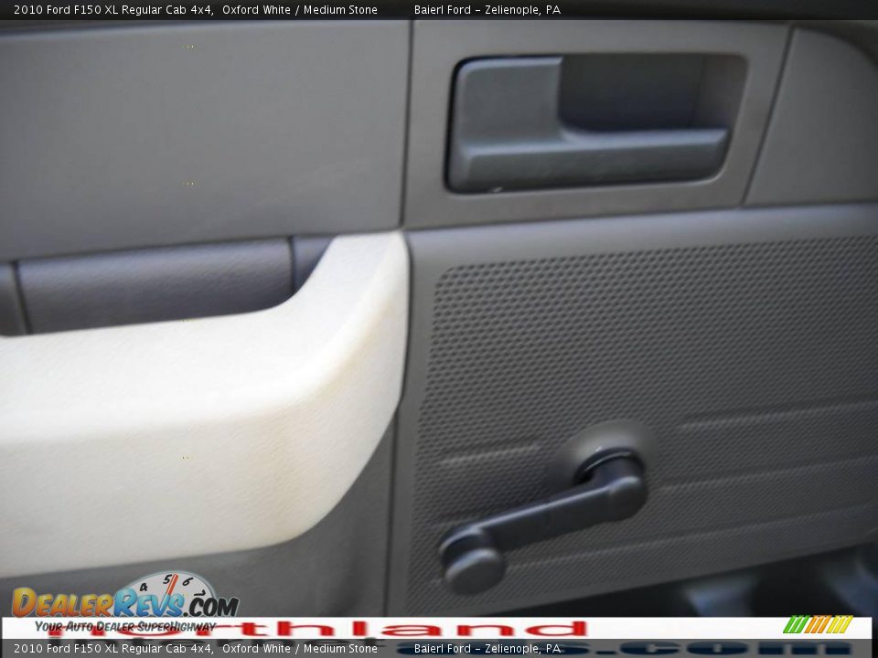 2010 Ford F150 XL Regular Cab 4x4 Oxford White / Medium Stone Photo #17