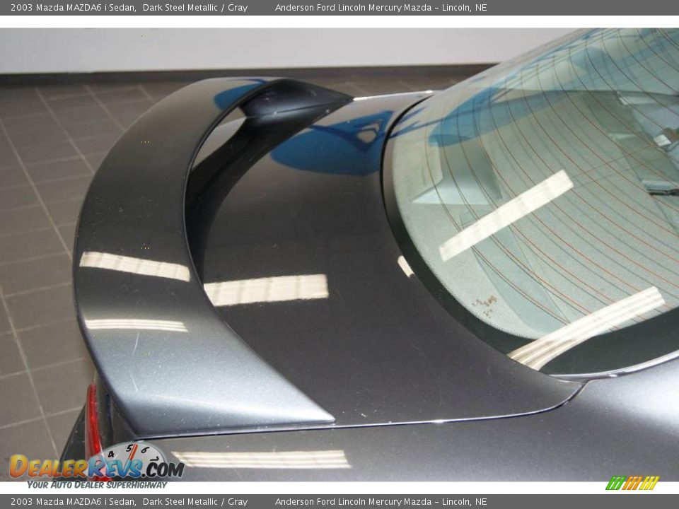 2003 Mazda MAZDA6 i Sedan Dark Steel Metallic / Gray Photo #16