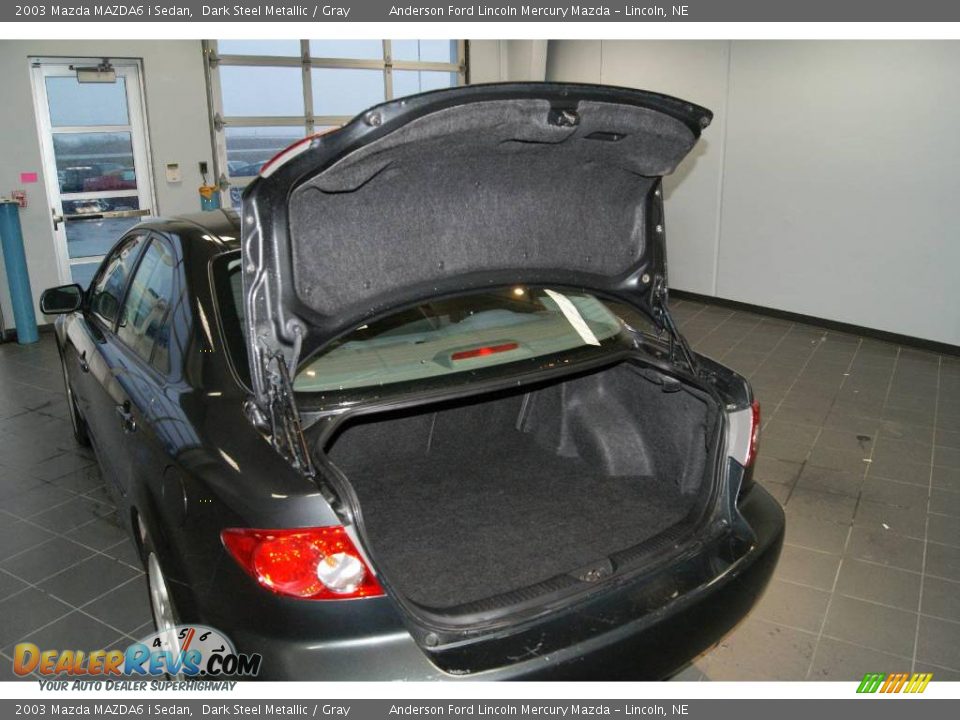 2003 Mazda MAZDA6 i Sedan Dark Steel Metallic / Gray Photo #24