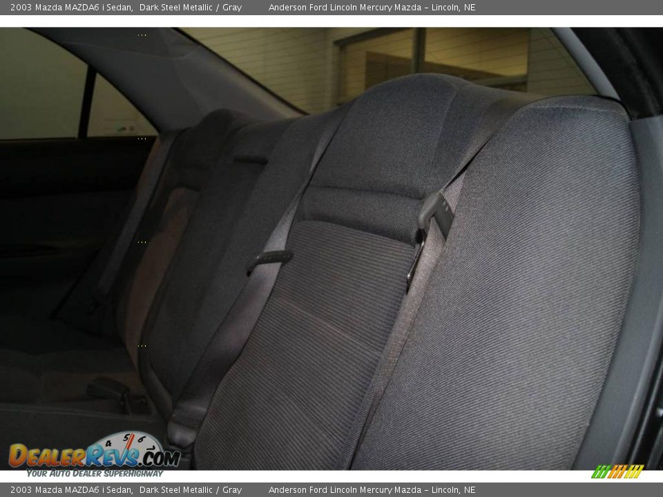 2003 Mazda MAZDA6 i Sedan Dark Steel Metallic / Gray Photo #29