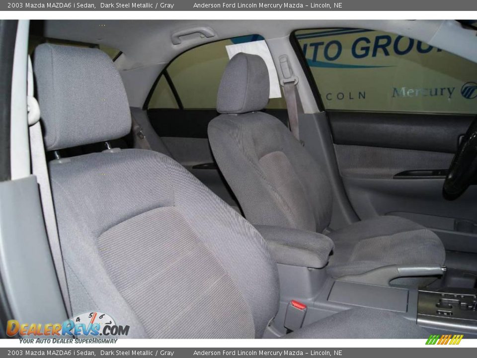 2003 Mazda MAZDA6 i Sedan Dark Steel Metallic / Gray Photo #32